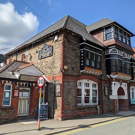 Cwmcarn Hotel & Bunkhouse エクステリア 写真